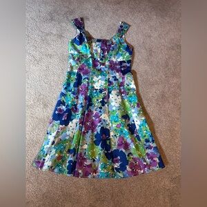 London Times Women’s Floral Dress in Blue, Purple, and Green - size 8